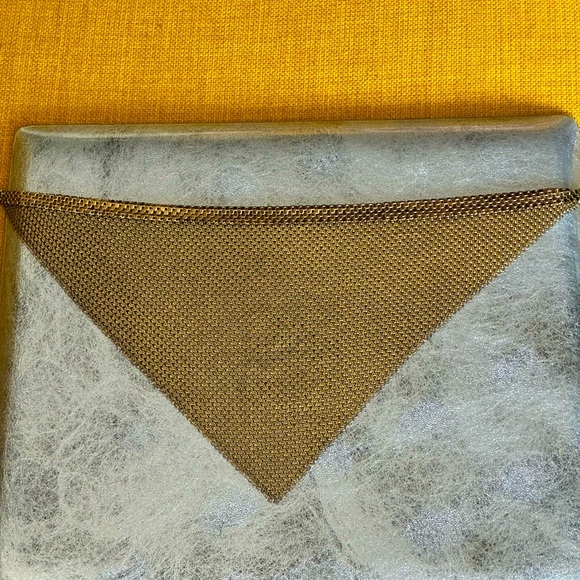 Whiting & Davis vintage 60s gold bronze mesh bib necklace ⭐️ disco 🪩 SALE - Picture 6 of 8